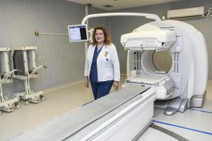 Santa Cruz fortalece su atención médica con un acuerdo entre el Centro de Medicina Nuclear y la Caja de Servicios Sociales