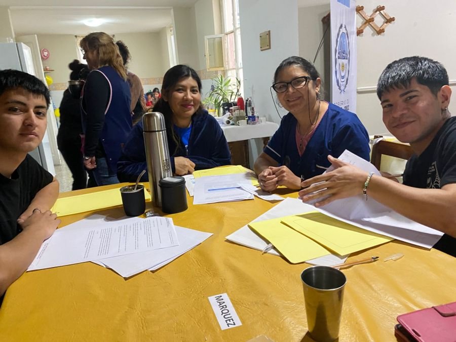 Brindaron capacitación integral de atención y cuidados en residencias de adulto mayor de Puerto Santa Cruz