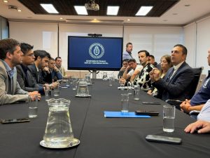 La Provincia exige respuestas concretas de Nación para la continuidad de la pesca en Puerto Deseado