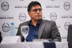 Claudio Vidal promueve inversiones en minería y energía para reactivar la economía de Santa Cruz