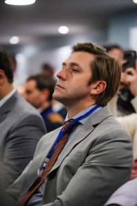 Claudio Vidal promueve inversiones en minería y energía para reactivar la economía de Santa Cruz