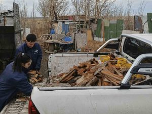 Se realizaron recargas de garrafas para vecinos de La Esperanza