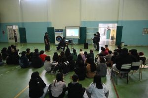 Seguridad continúa concientizando sobre bullying, grooming y delitos cibernéticos en las escuelas