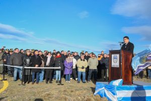 Vidal en Cabo Vírgenes: “Hay que aplicar el federalismo recorriendo la provincia, hablando con los vecinos”