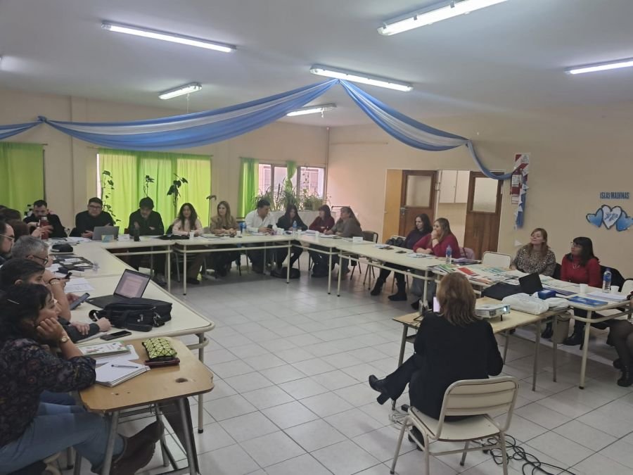 Se realizó un encuentro para avanzar con la alfabetización en la Educación Secundaria