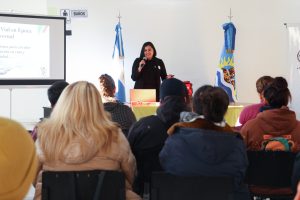 Se realizó taller sobre conducción invernal y colocación de cadenas en Río Gallegos