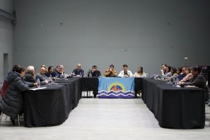 Claudio Vidal se reunió con directivos de hospitales de  toda la provincia en Caleta Olivia