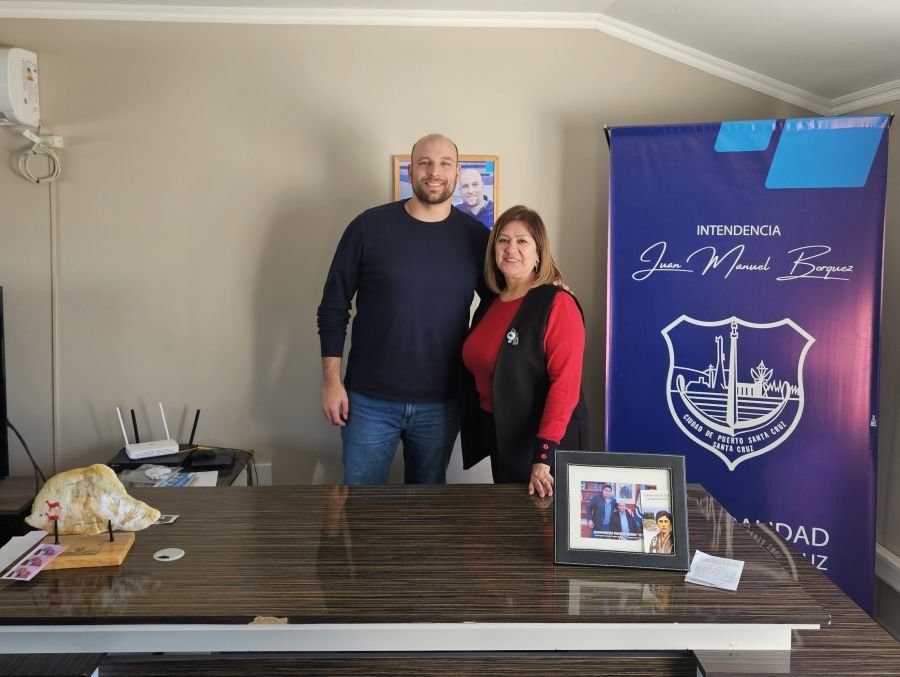 Claudia Pavez visitó Puerto Santa Cruz antes del gran evento aniversario