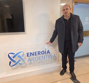 Bujer mantuvo una reunión clave con representantes de Energía Argentina en Buenos Aires