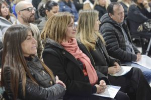 Disertantes de amplia trayectoria capacitarán a agentes de la administración pública en materia de grooming y ciberacoso