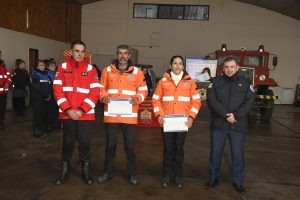 Personal de Protección Civil recibió certificados del curso “Auxiliares de Bomberos”