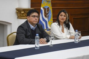 Vidal instó a trabajar con responsabilidad y compromiso para revertir la situación de la salud en Santa Cruz