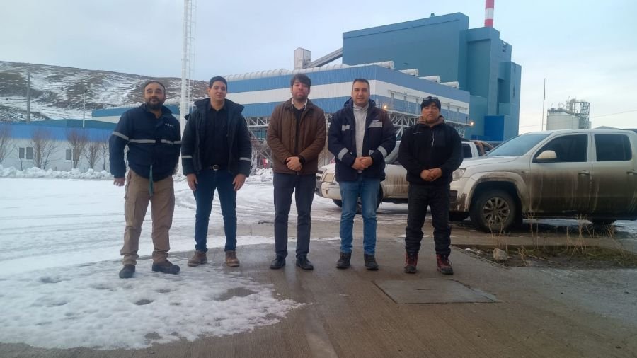 Distrigas S.A. impulsa capacitaciones en maquinaria pesada en la provincia