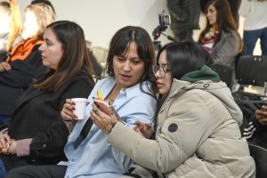 Las áreas de prensa institucional del Gobierno de Santa Cruz se capacitaron en IA