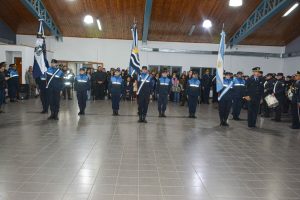 Orgullo y responsabilidad: la Policía Provincial designó a los agentes que portarán la bandera nacional, provincial e institucional