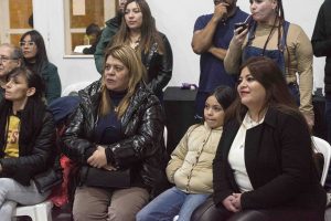 Se entregaron certificados a alumnos de talleres de defensa personal y artes marciales