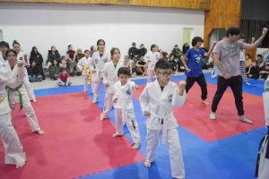 Se entregaron certificados a alumnos de talleres de defensa personal y artes marciales