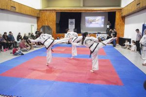 Se entregaron certificados a alumnos de talleres de defensa personal y artes marciales