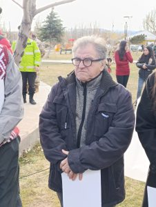 Acto por el Día de la Independencia en Lago Posadas: emoción, entrega de títulos y desfile cívico