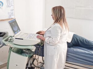 Se realizó una jornada de atención médica especializada en la Residencia Luis Borea