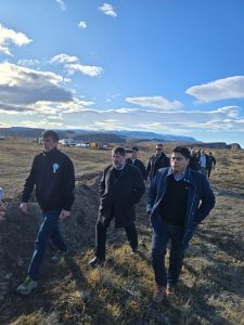 Vidal recorrió el proyecto vitivinícola que impulsa el Consejo Agrario Provincial en Lago Posadas