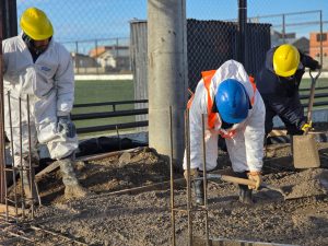 Más infraestructura para el deporte: Comenzó el trabajo de hormigonado en el predio de la AIFB