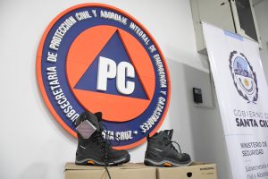 Entrega de equipamiento a Protección Civil: “Es el resultado de un trabajo en conjunto”, destacó el ministro Brizuela