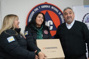 Entrega de equipamiento a Protección Civil: “Es el resultado de un trabajo en conjunto”, destacó el ministro Brizuela
