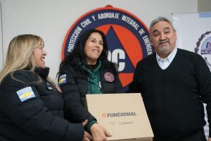 Entrega de equipamiento a Protección Civil: “Es el resultado de un trabajo en conjunto”, destacó el ministro Brizuela