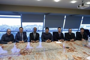 Represa Cepernic: Acuerdo firmado para que se reactive su construcción