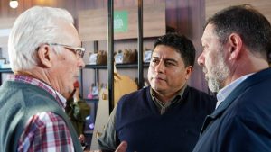 Vidal propuso una articulación patagónica para fortalecer la producción local