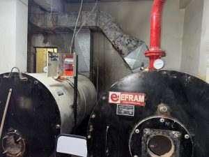 El Gobierno Provincial refuerza la infraestructura escolar en Caleta Olivia y cuestiona el silencio ante años de abandono