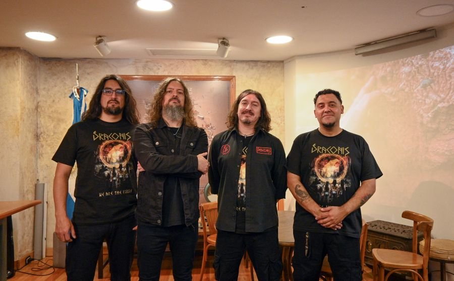 Draconis eligió la Casa de Santa Cruz para la producción fotográfica de su último álbum