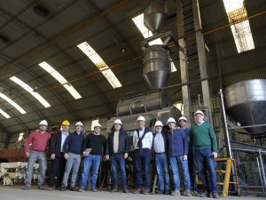 Vidal visitó Rafaela donde se construye la primera planta de alimento balanceado para Santa Cruz