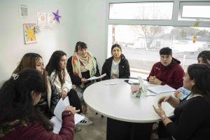 Brindaron asesoramiento a trabajadores de cuidado