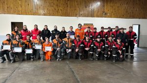 Bomberos capacitó en el rescate en altura a YCRT