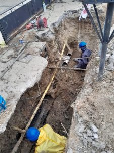 Realizan mantenimiento de cloacas en Pico Truncado