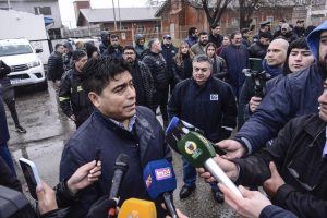 Claudio Vidal entregó 50 camionetas 0KM y 1 camión a entes provinciales