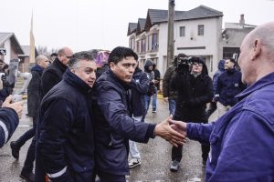 Claudio Vidal entregó 50 camionetas 0KM y 1 camión a entes provinciales