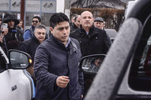 Claudio Vidal entregó 50 camionetas 0KM y 1 camión a entes provinciales