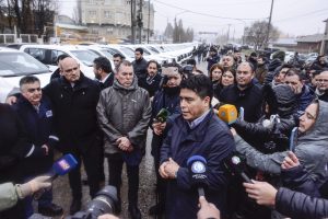 Claudio Vidal entregó 50 camionetas 0KM y 1 camión a entes provinciales