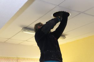 Trabajos de mantenimiento en el Jardín de Infantes N° 11 de Caleta Olivia