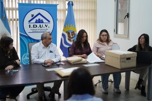 Realizaron la apertura de sobres para la terminación del cuartel de bomberos división N°28 de Caleta Olivia