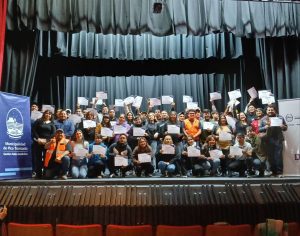 Pico Truncado: Finalizó el taller de maquinaria pesada con la entrega de certificados