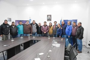 Verbes: “La firma de este Convenio Colectivo de Trabajo es un hecho histórico para Santa Cruz”