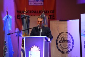 Se realizó el acto inaugural de la Winter Swimming World Cup en El Calafate