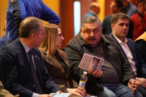 Se realizó el acto inaugural de la Winter Swimming World Cup en El Calafate