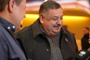 Se realizó el acto inaugural de la Winter Swimming World Cup en El Calafate