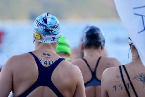 Autoridades Provinciales acompañaron la segunda jornada de la Winter Swimming World Cup frente al Glaciar Perito Moreno