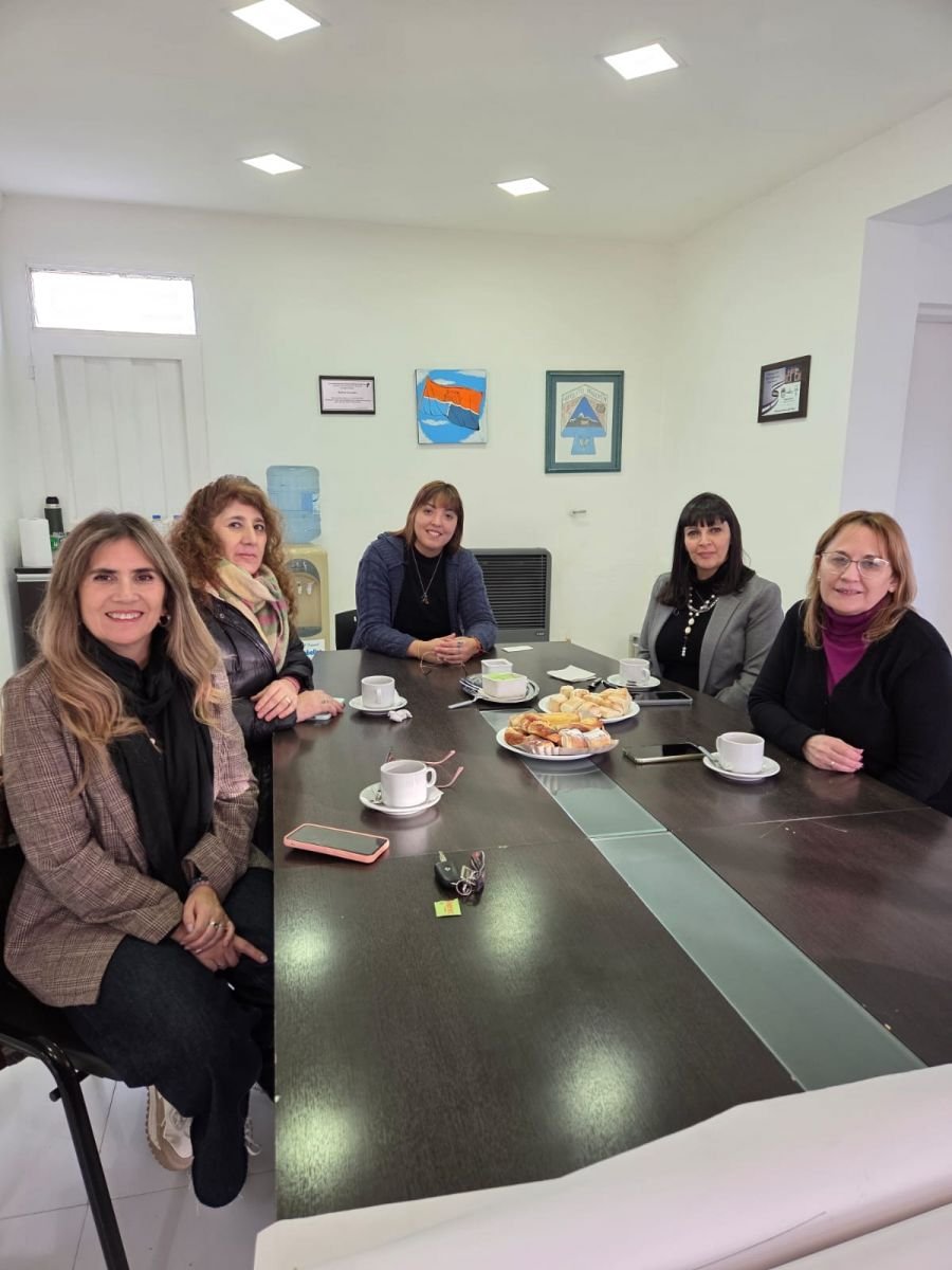 Educación continúa trabajando para fortalecer la segunda etapa del ciclo lectivo 2025